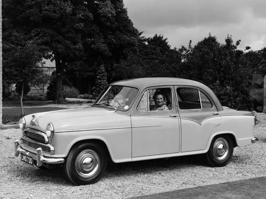  Morris Isis (Series II) 1956 года  (фото 1 из 2)